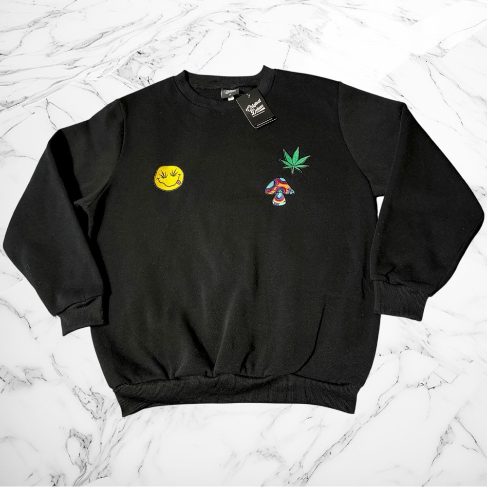 Original Deluxe “High Spirits" Trippy Icon Black Crew Neck Sweatshirt size M